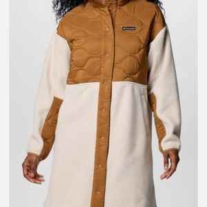 Columbia Women's Cloud Point - Long Fleece Jacket in Tan and Cream